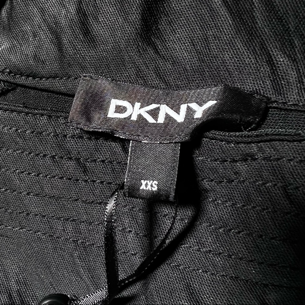 NWT DKNY Black V Neck Maxi Dress with Cargo Pocket Size XXS - Picture 11 of 14